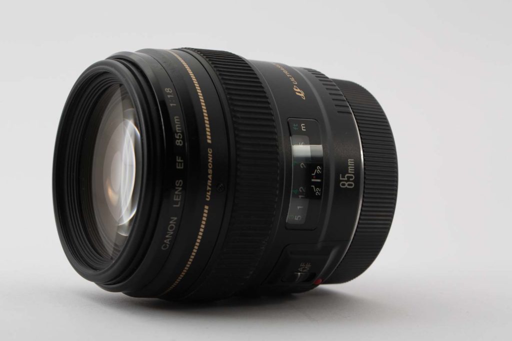 Canon EF 85mm 1.8