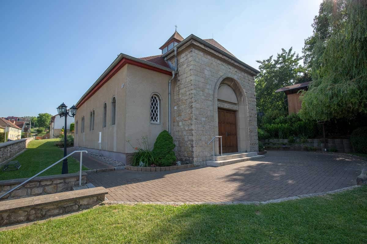 Geiseltalseekirche in Neubiendorf