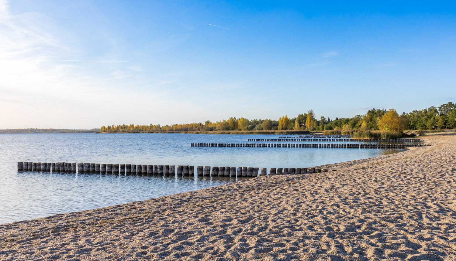 Buhnen am Strand in Frankleben am Geiseltalsee